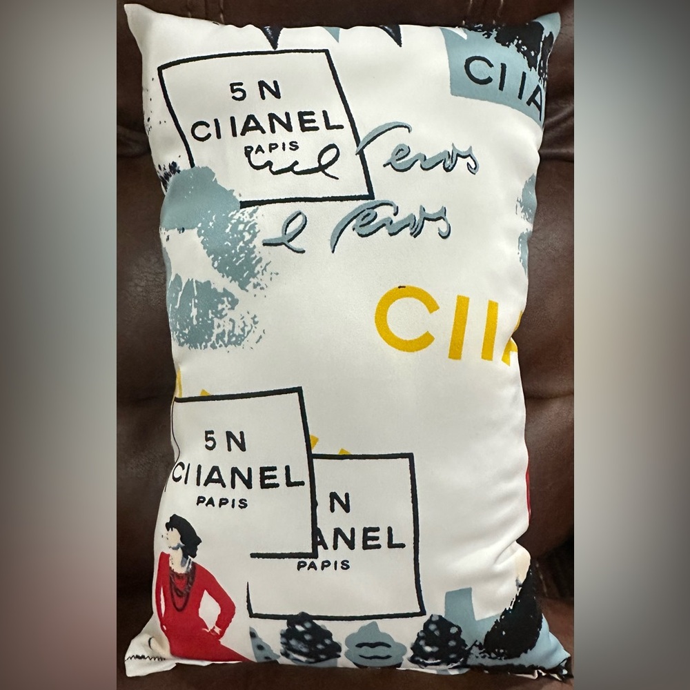 Boujie Bag Pillows. - Small (Choose Your Print) Please read description. - Picture 4 of 16